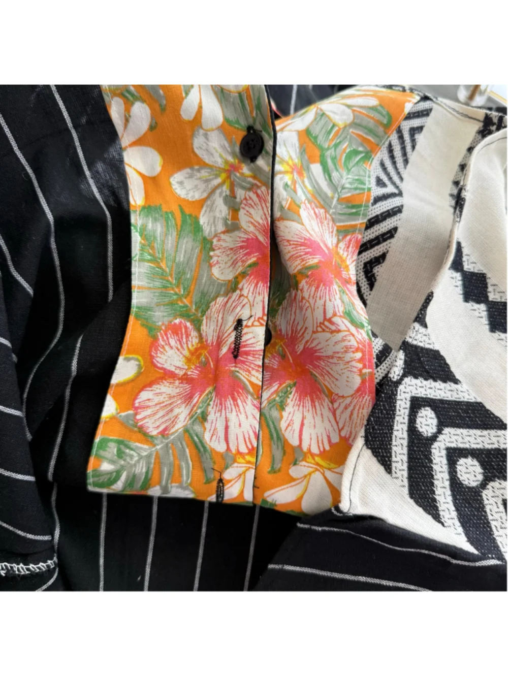 Women's All Is Same Button Down Shirt XL Black White Patterned